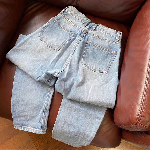 Brandy Melville mom jeans - Picture 3 of 3